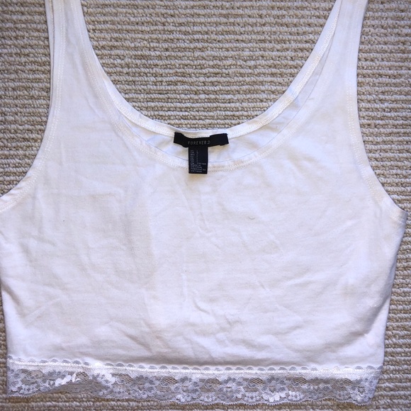 cropped tank top with lace rim!! - Picture 2 of 3